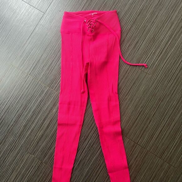 Year of Ours Hot Pink Ribbed Leggings - Picture 6 of 7